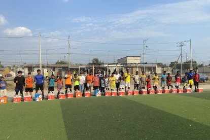 Los jugadores fueron sorprendidos en Socio Vivienda 2 con regalos por Navidad.