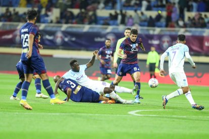 Felipe Caicedo fue titular en el triunfo del Abha FC frente a Al-Adalah.