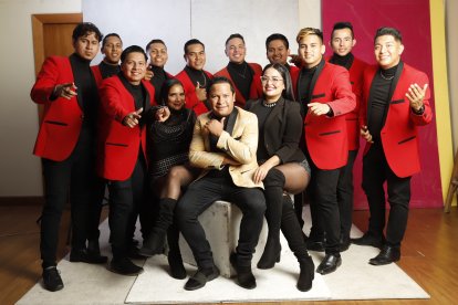 Darío Javier y su orquesta, está conformada por músicos de la localidad de Pascuales