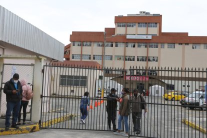 Tras el hallazgo, el cadáver fue trasladado a la morgue local.