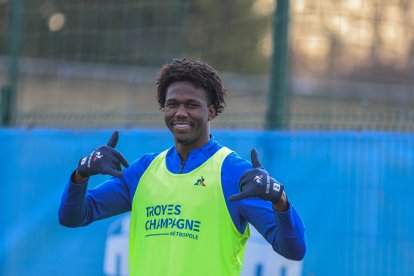 Jackson Porozo ha sido 11 veces titular en Troyes.