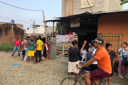 Lo bajaron de la hamaca a balazos