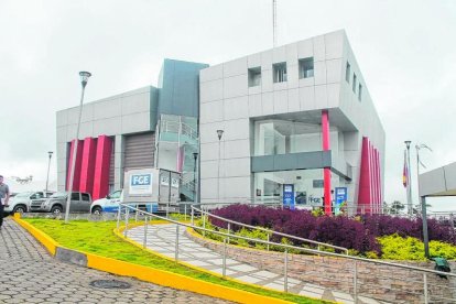 Le dio cuatro 'pepos' para llevarse la plata.