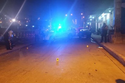 Los heridos fueron trasladados a varias casas de salud, mientras que las víctimas mortales al Laboratorio de Criminalística y Ciencias Forenses.