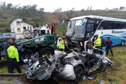 La primera muerte del año en Ambato, provincia de Tungurahua, se presentó en la vía.