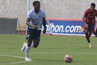 El combinado ecuatoriano Sub 20 se alista para el Sudamericano de Colombia.