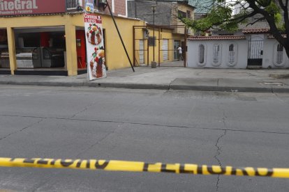 En la zona hay temor entre los habitantes, pues el suceso ocurrió en una avenida principal hacia el norte de la urbe.