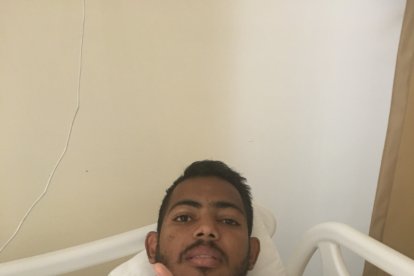 Gerson cuando estaba en la habitación del hospital de IESS Ceibos de Guayaquil.