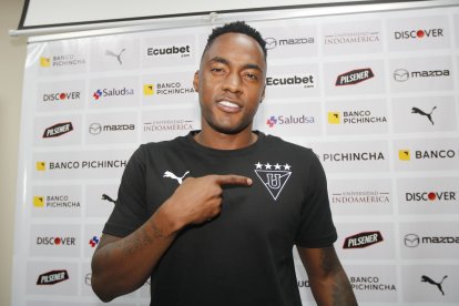 Renato Ibarra señaló que se siente más cómodo jugando como extremo derecho, la que calificó como su posición natural en la cancha.