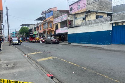 La víctima recibió siete disparos. Fue llevado a una casa aún con vida. La Zona 8 registra 60 asesinatos a 11 días del año.