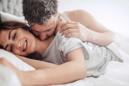 Aunque la edad pasa factura, la libido no tiene por qué  descender tan fácilmente.