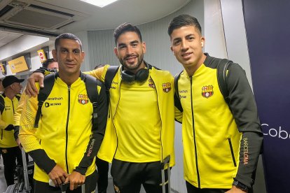 Bruno Piñatares, Víctor Mendoza y Luca Sosa parte de la delegación de Barcelona.