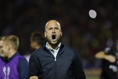 El estratega español Miguel Ángel Ramírez era una de las opciones que manejaba la FEF.