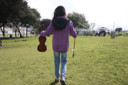 La pequeña ha recibido terapia psicológica y  todavía mantiene el sueño de ser una violinista  famosa.