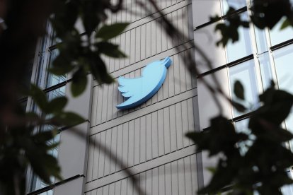 Twitter pone en venta gran parte de su mobiliario de la sede central