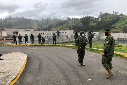 En el hecho fueron muertos 33 reos, las investigaciones continúan para dar con los autores de la muerte de los restantes 31.