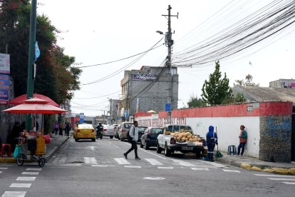 En esta vía se produjo el hecho violento que alteró a los moradores y trabajadores.