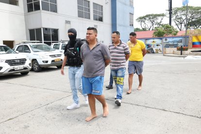 Ninguno de los detenidos tiene antecedentes penales, sin embargo los investigadores policiales presumen que habrían participado en otros secuestros.
