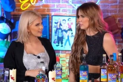 Arianna Mejía y Carolina Jaume se sacaron los cueritos al sol en El hueco de la Jaume.