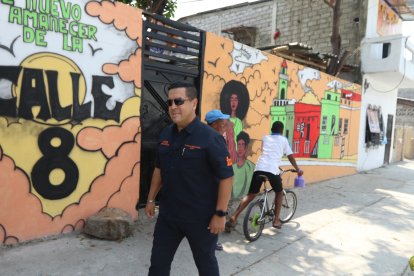 Jhon Garaycoa llegó con EXTRA hasta la  Calle 8, una zona ‘candela’ y donde el año pasado hubo una explosión que dejó 5 fallecidos y 20 heridos.