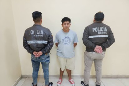 El hombre fue detenido en una vivienda de la ciudadela La Atarazana, en Guayaquil.