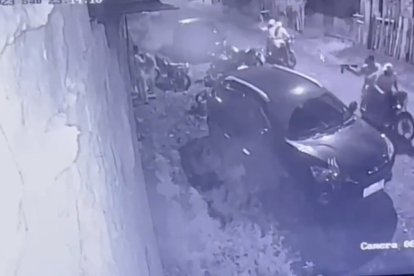 Cámara de seguridad captó el instante en que se registró la matanza.