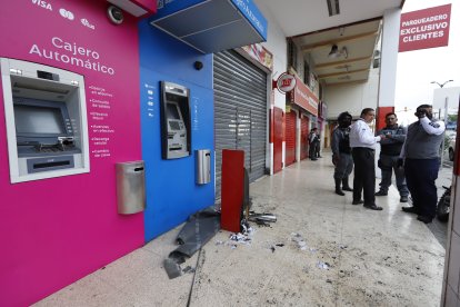 El robo en la urbe porteña se produjo junto a un supermercado de las calles 17 y Portete, en el suroeste de la ciudad.