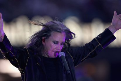 Ozzy Osbourne se aleja de los escenarios.