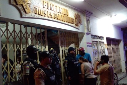 Hasta esta mañana se indaga si el fallecido era cliente o familiar del propietario del local.