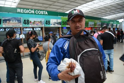 El hombre dice que cambiará de recinto para las próximas elecciones.