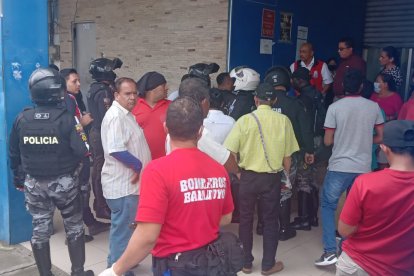 Se le llevaron los cuatro mil dólares de la cesantía