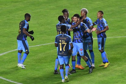 EL Nacional fue una fiesta en Bolivia, se mandó un 6-1 ante el Nacional boliviano.