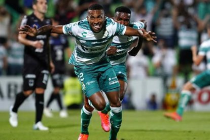 Ayrton Preciado registró 10 goles y 4 asistencias en 4 temporadas.