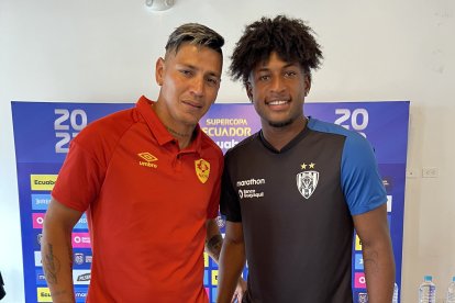 Los jugadores de Aucas e Independiente del Valle están listos para disputar la Supercopa Ecuador.