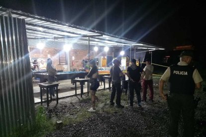 Sujetos pusieron a correr a los usuarios de un billar en el cantón Montalvo.