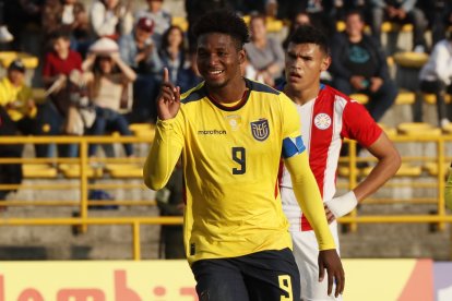 Justin Cuero marcó los dos goles con los que Ecuador venció 2-1 a Paraguay.