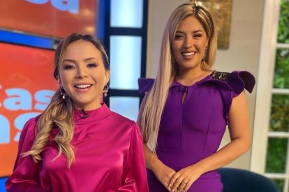 Alejandra Sánchez en una de las invitaciones a De casa en casa, junto a Silvana Torres