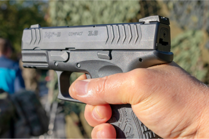 La policía encontró en el lugar alrededor de 14 indicios balísticos de arma de fuego.