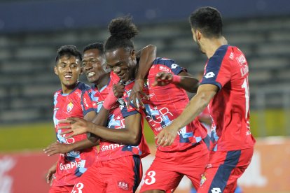 El Nacional se dio un paseo de goles ante Nacional de Bolivia en Copa Libertadores.