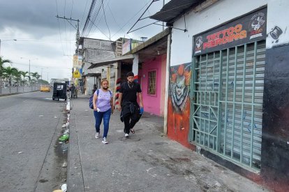 El negocio amaneció cerrado, con un candado en la puerta.