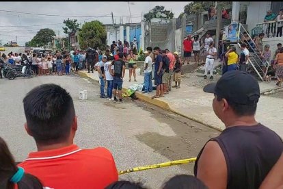 Sujetos le descargaron los tiros cuando estaba laborando.