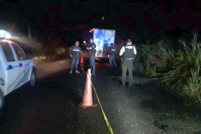 En un sector de la vía a Bajo Alto, del cantón El Guabo, ocurrió un robo con resultado con muerte.