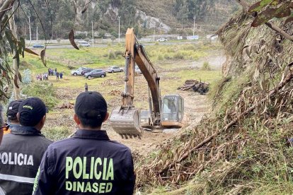 Agentes de la Dirección de Muertes Violentas (Dinased) también participaron de la jornada.