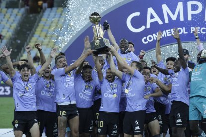 Independiente del Valle se consagró campeón de la Recopa Sudamericana, tras vencer a Flamengo en la final.