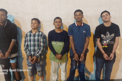 Todos los detenidos registran antecedentes penales, de acuerdo con información policial.