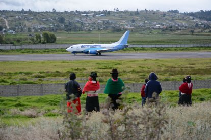 El viaje que emprendieron los compatriotas fue en avión con rumbo a Centroamérica.