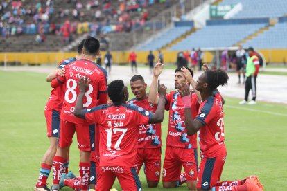 Segunda fecha de LigaPro, El Nacional venció Tecnico Universitario en el estadio Atahualpa.