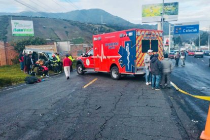 El accidente dejó 4 muertos y al menos 6 heridos.