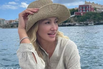 Fanny Lu no podrá cantar por un buen tiempo.