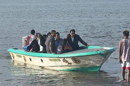 Después de las cinco de la tarde del martes 7 de marzo trasladaron el cuerpo desde la comuna al departamento forense.